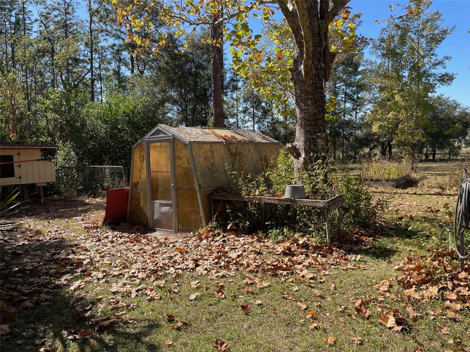 RAINBOW LAKES ESTATES - Residential