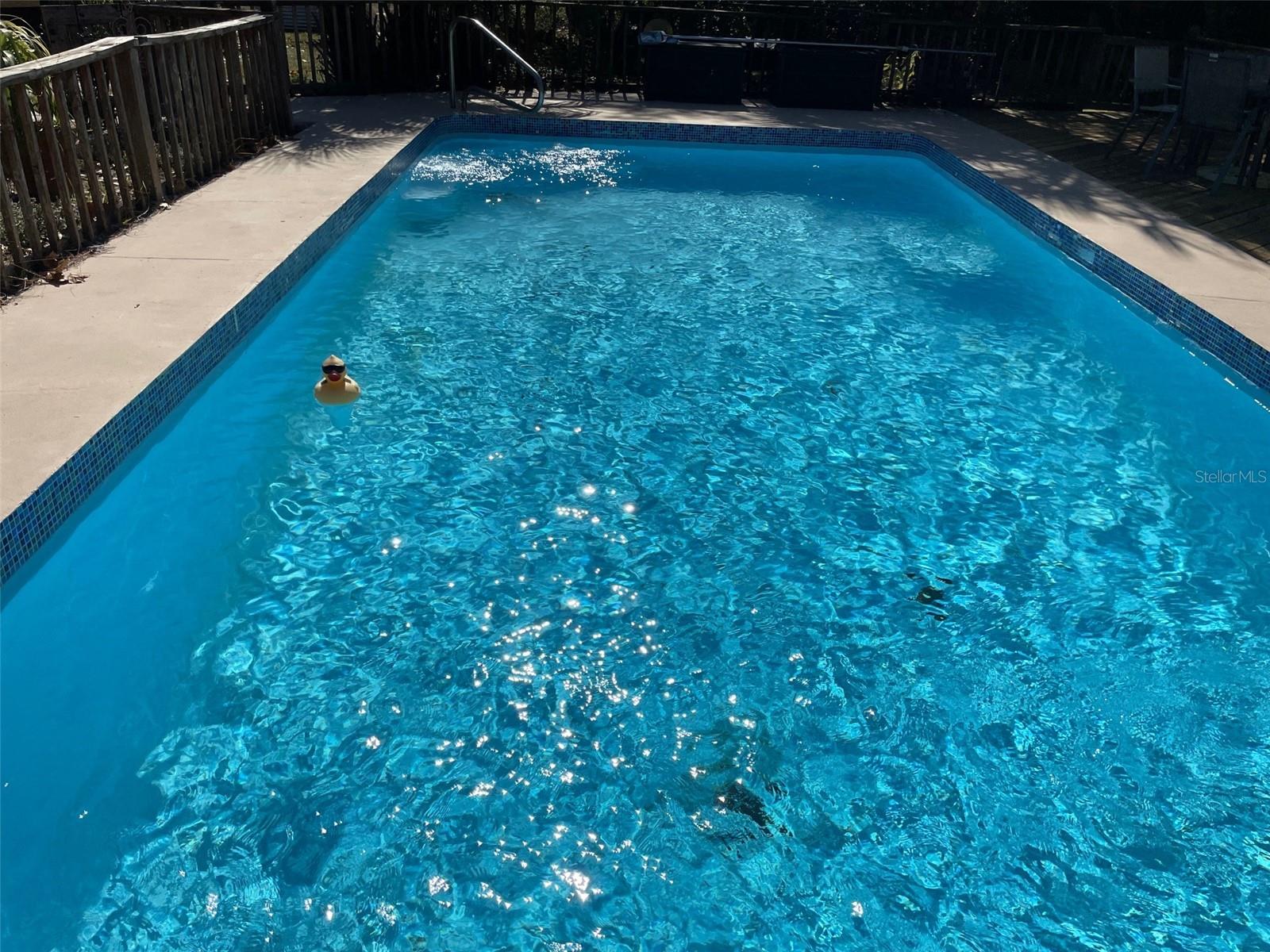 RAINBOW LAKES ESTATES - Residential