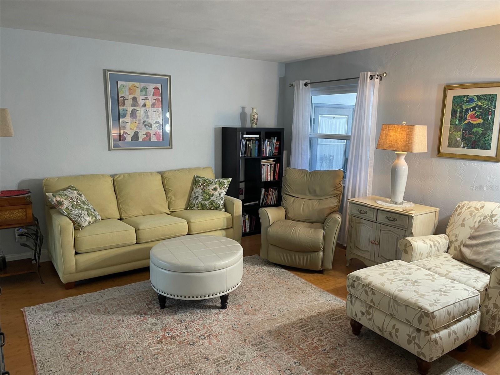 RAINBOW LAKES ESTATES - Residential