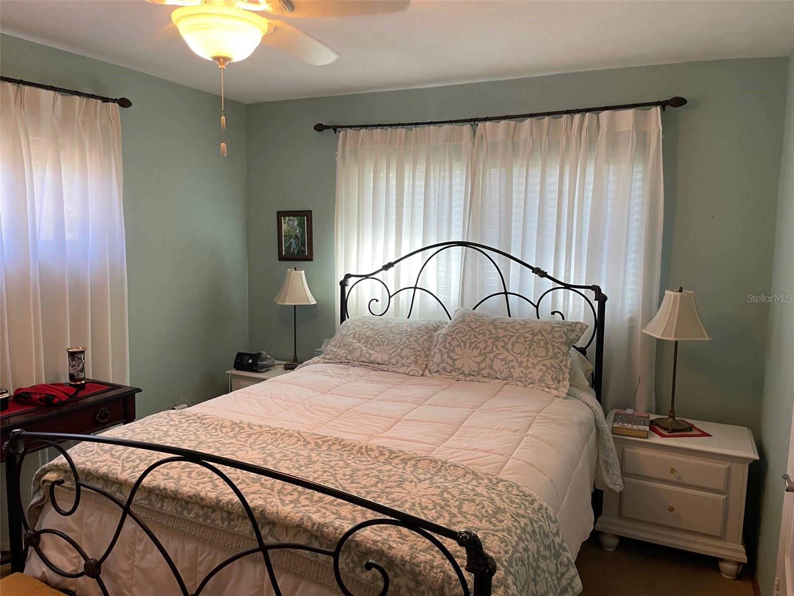 RAINBOW LAKES ESTATES - Residential