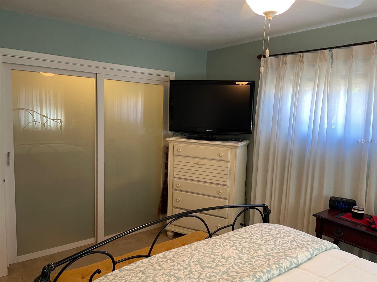 RAINBOW LAKES ESTATES - Residential