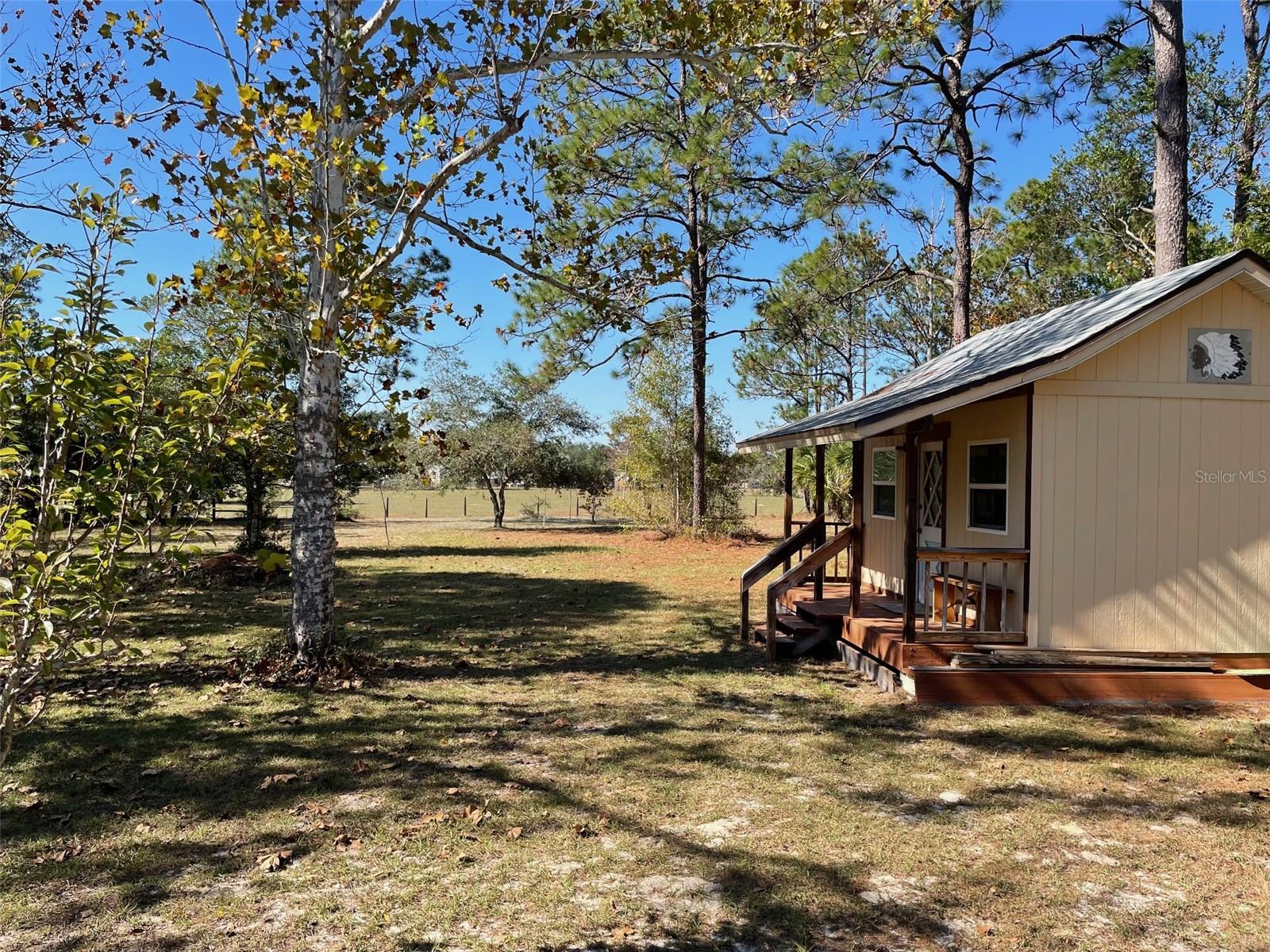 RAINBOW LAKES ESTATES - Residential