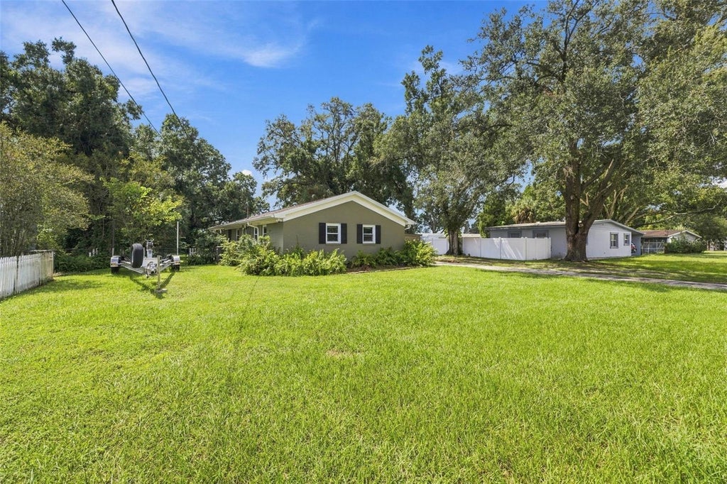 Photo of 6613 Travis Boulevard, Tampa, FL 33610 (MLS # TB8549568)