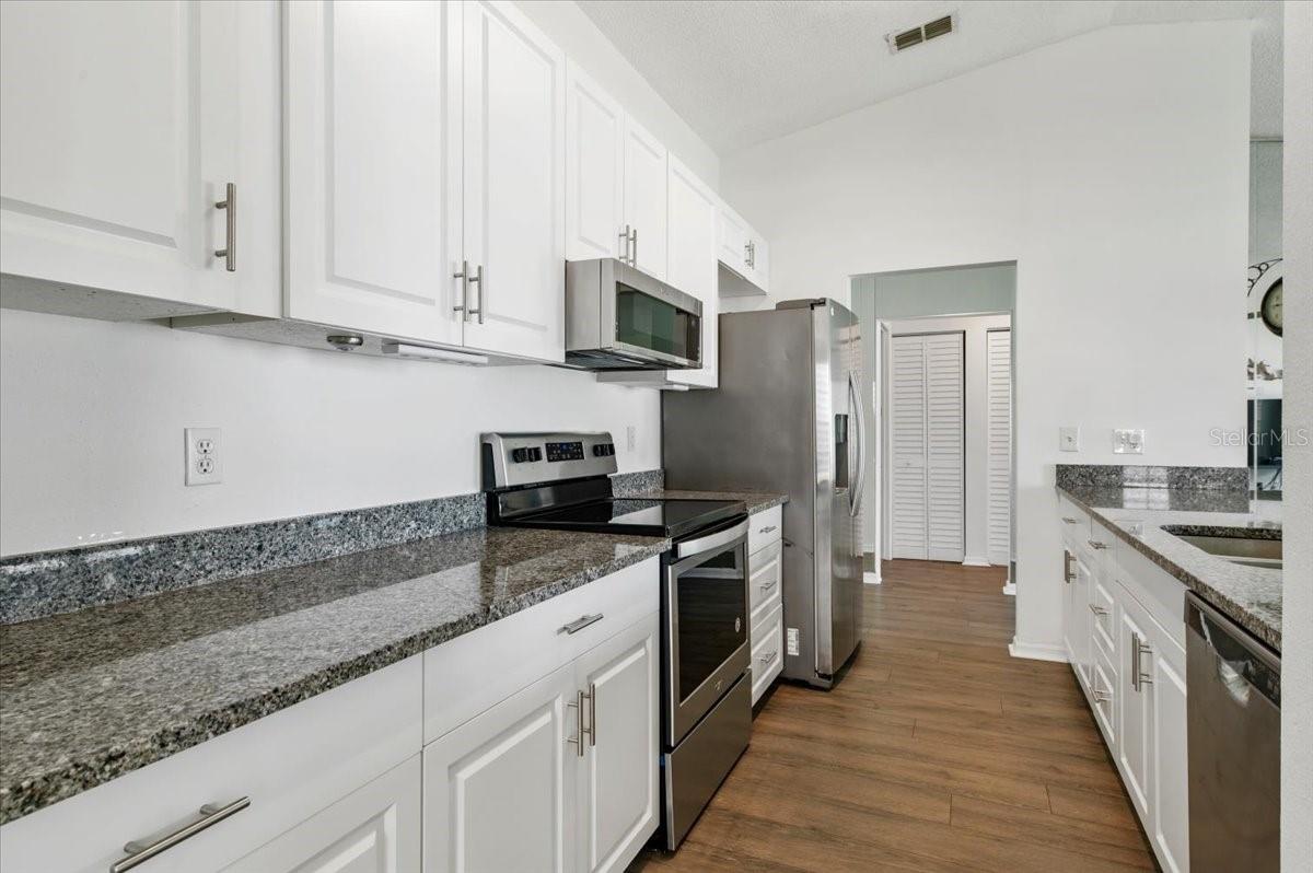 THE VILLAGES OF LAKESIDE SOUTH PH I REV - Residential