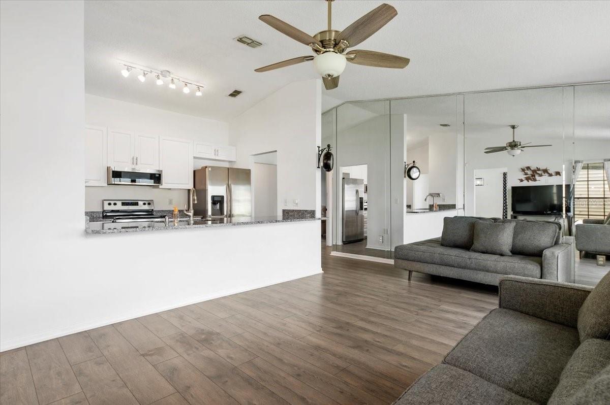 THE VILLAGES OF LAKESIDE SOUTH PH I REV - Residential