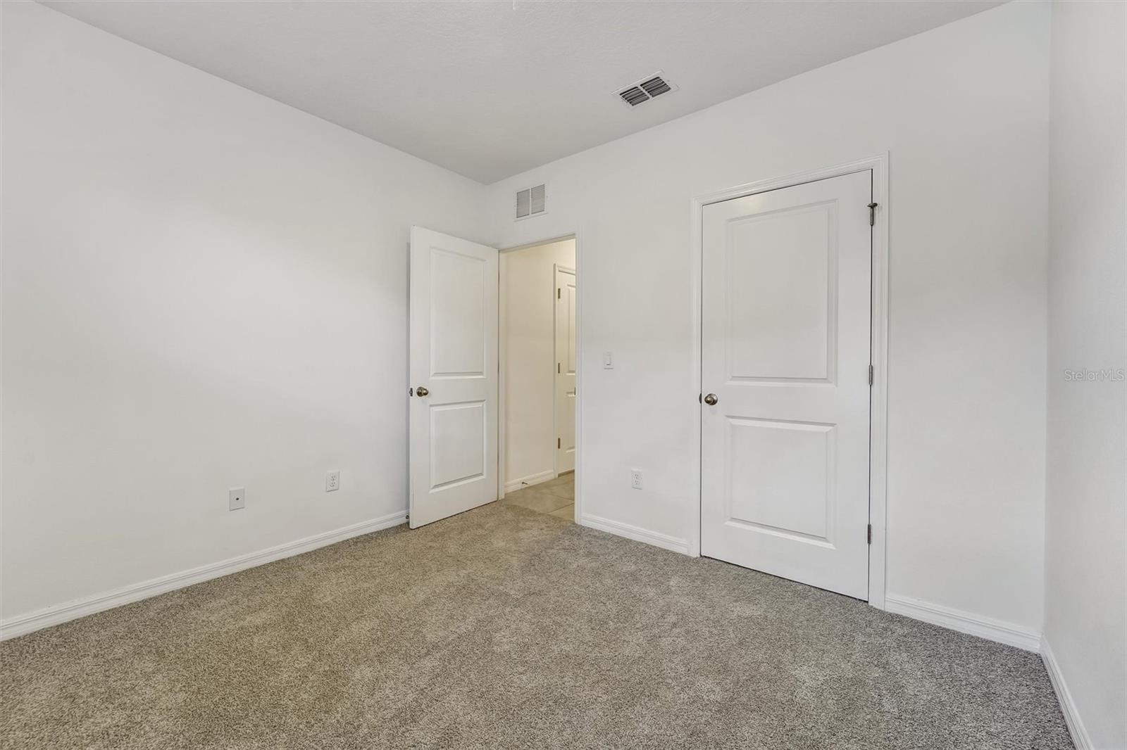 LINKS/CALUSA SPGS - Residential