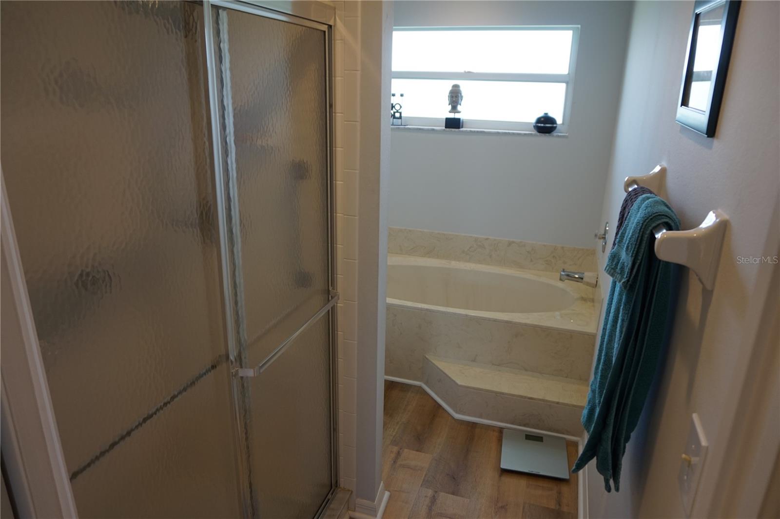 HARRINGTON LAKE - Residential