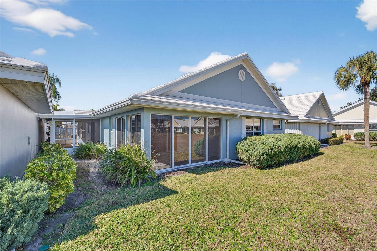 HARRINGTON LAKE - Residential