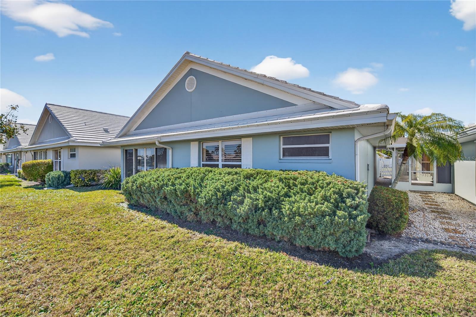 HARRINGTON LAKE - Residential