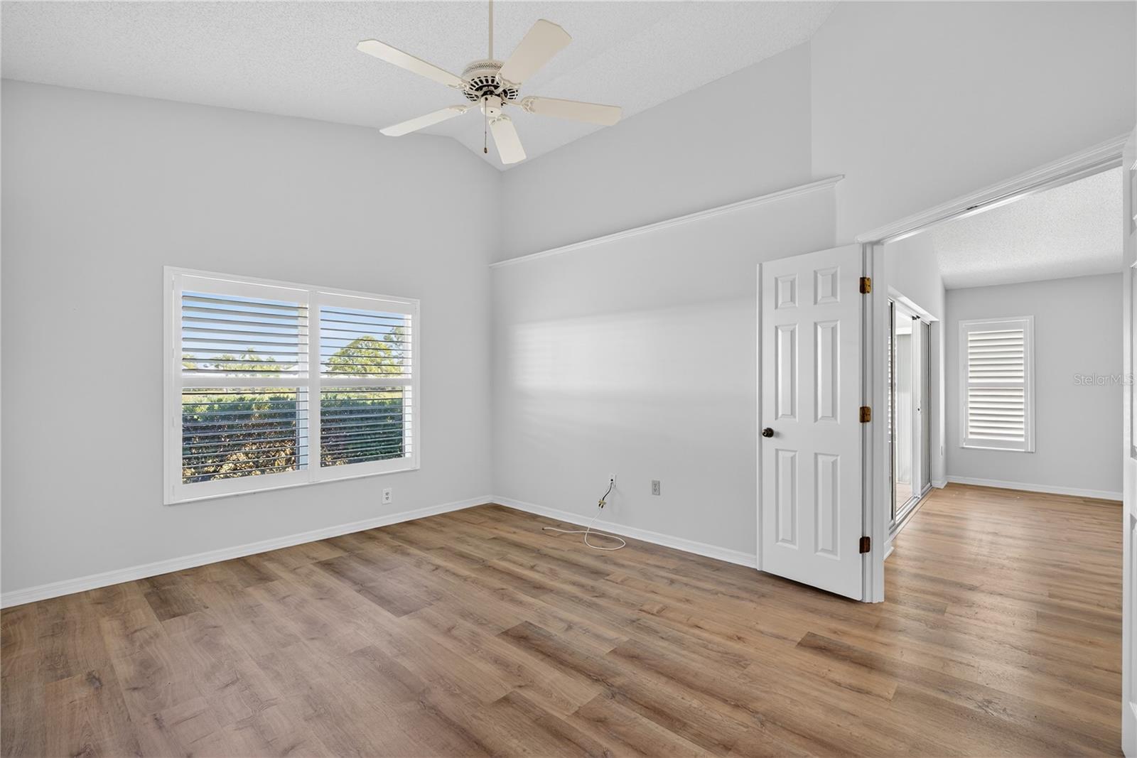 HARRINGTON LAKE - Residential