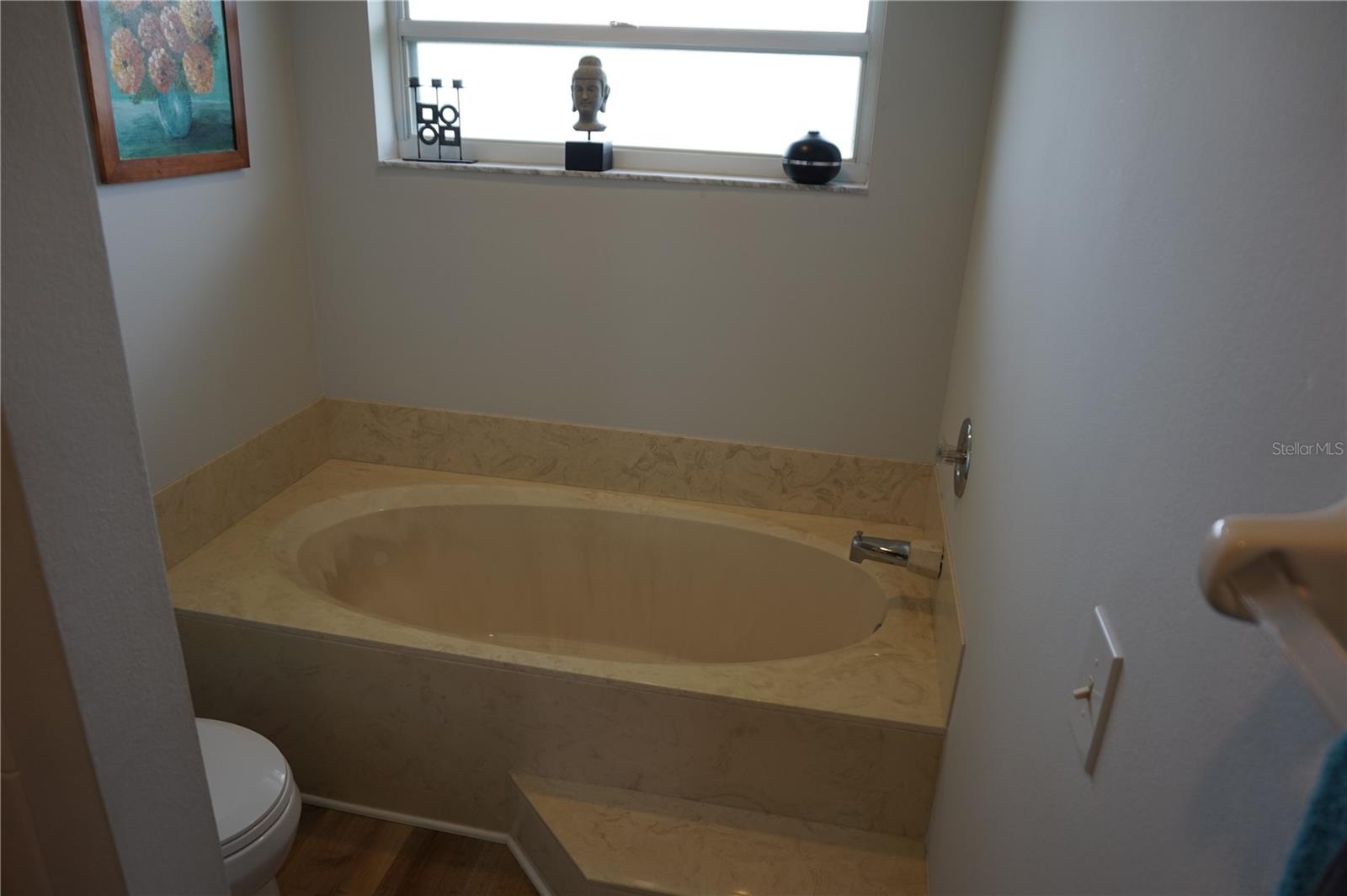 HARRINGTON LAKE - Residential