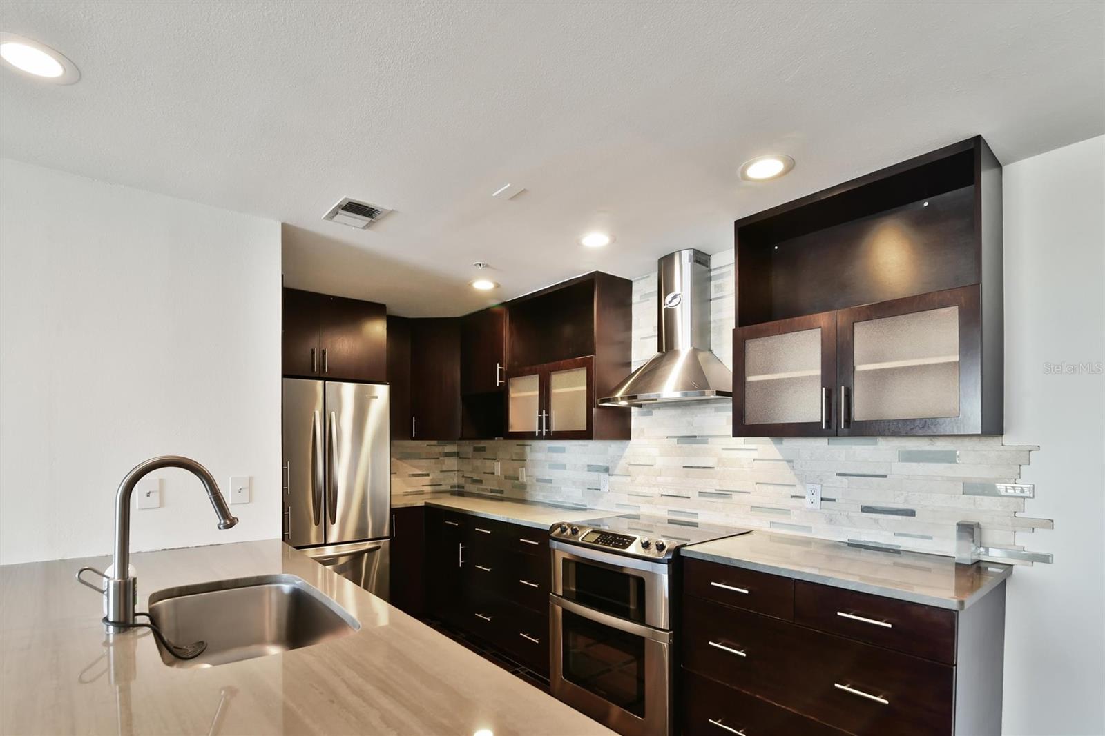 345 BAYSHORE A CONDO - Residential Lease