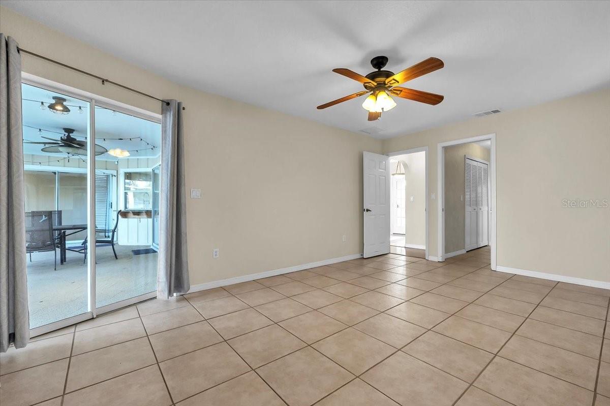 ROTONDA WEST BROADMOOR - Residential