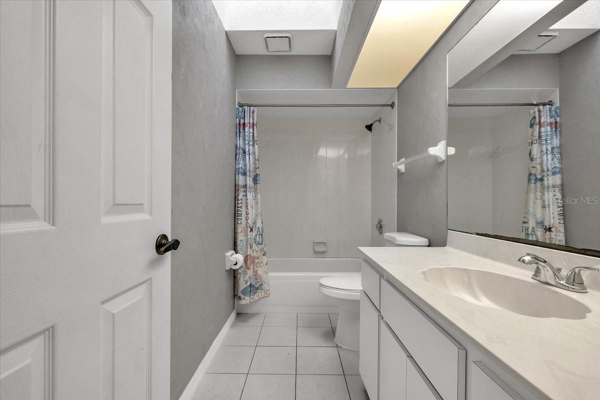 ROTONDA WEST BROADMOOR - Residential