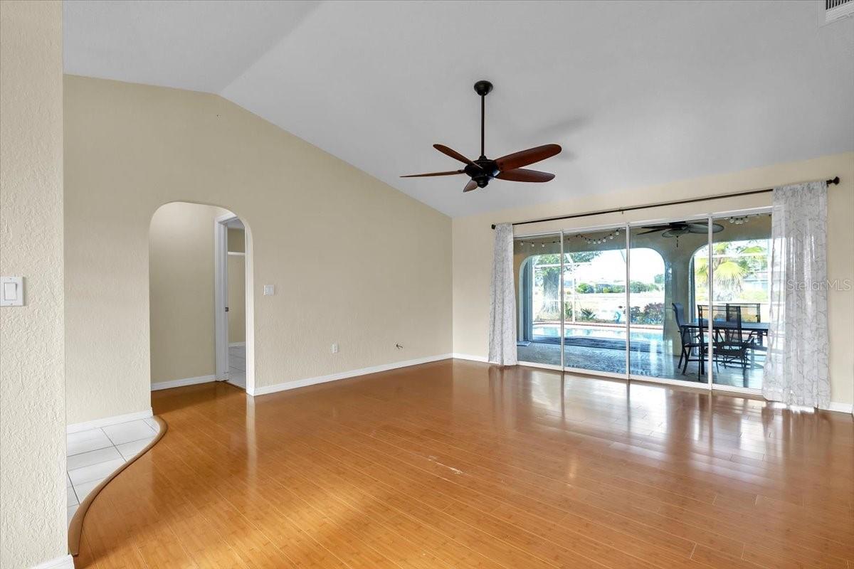 ROTONDA WEST BROADMOOR - Residential