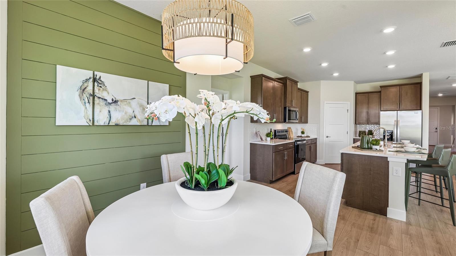 BUCHANAN TRAILS - Residential