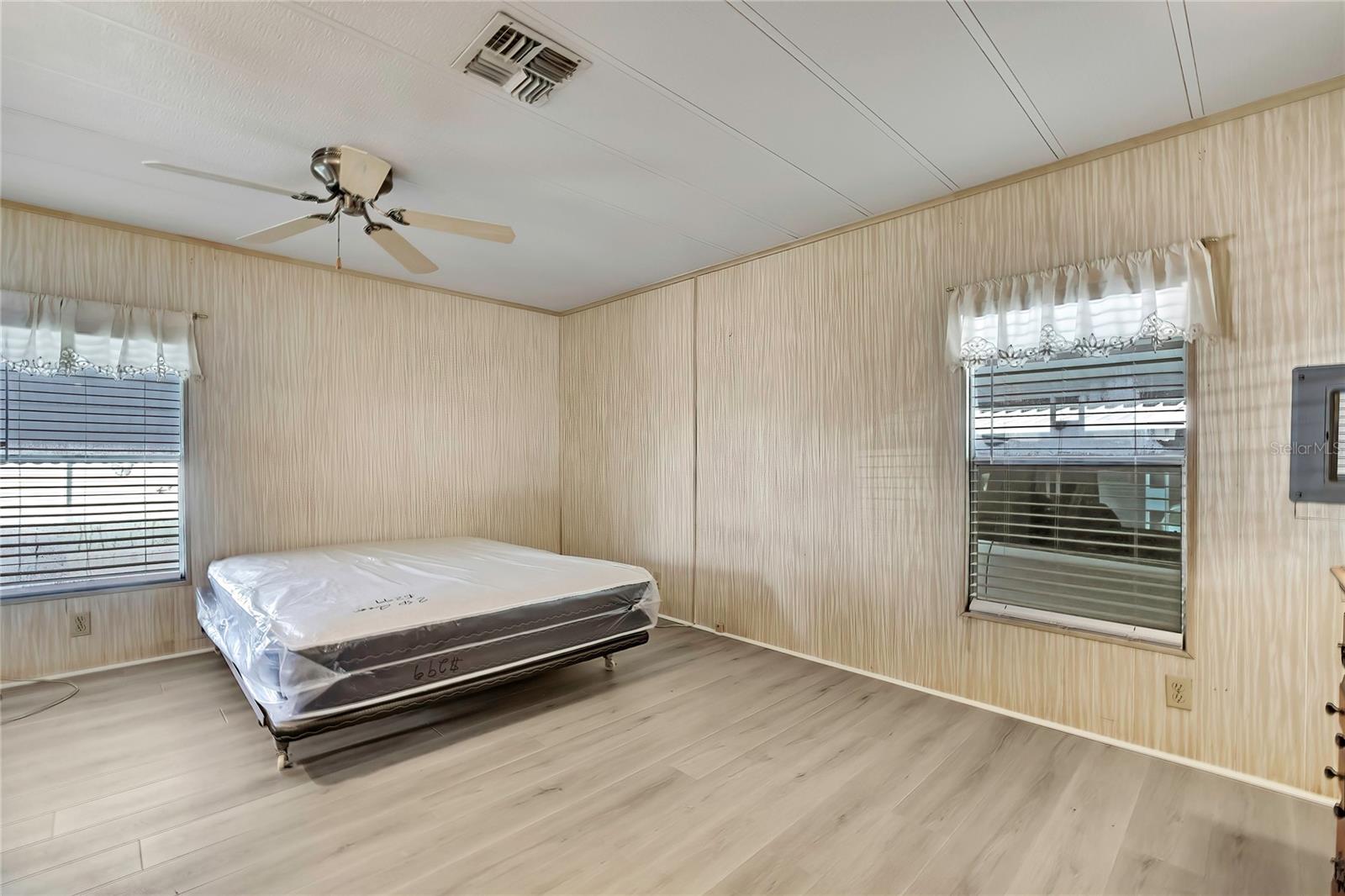 TANGLEWOOD MOBILE VILLAGE - Residential