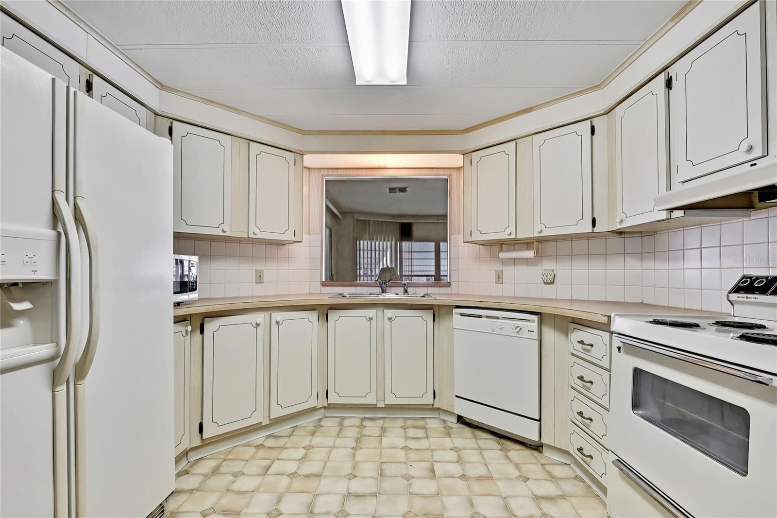 TANGLEWOOD MOBILE VILLAGE - Residential