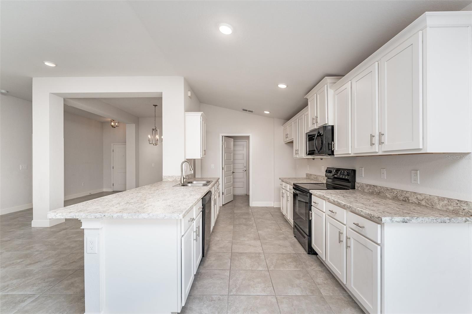 MAGNOLIA PARK - Residential