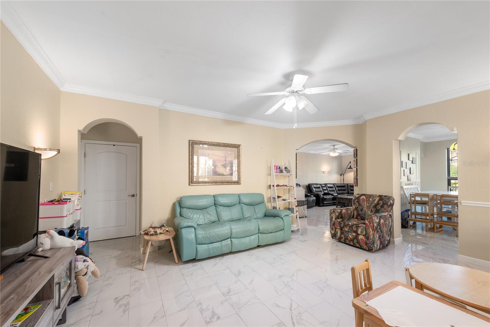 GRAND BELLAGIO AT BAYWATCH CONDO THE - Residential