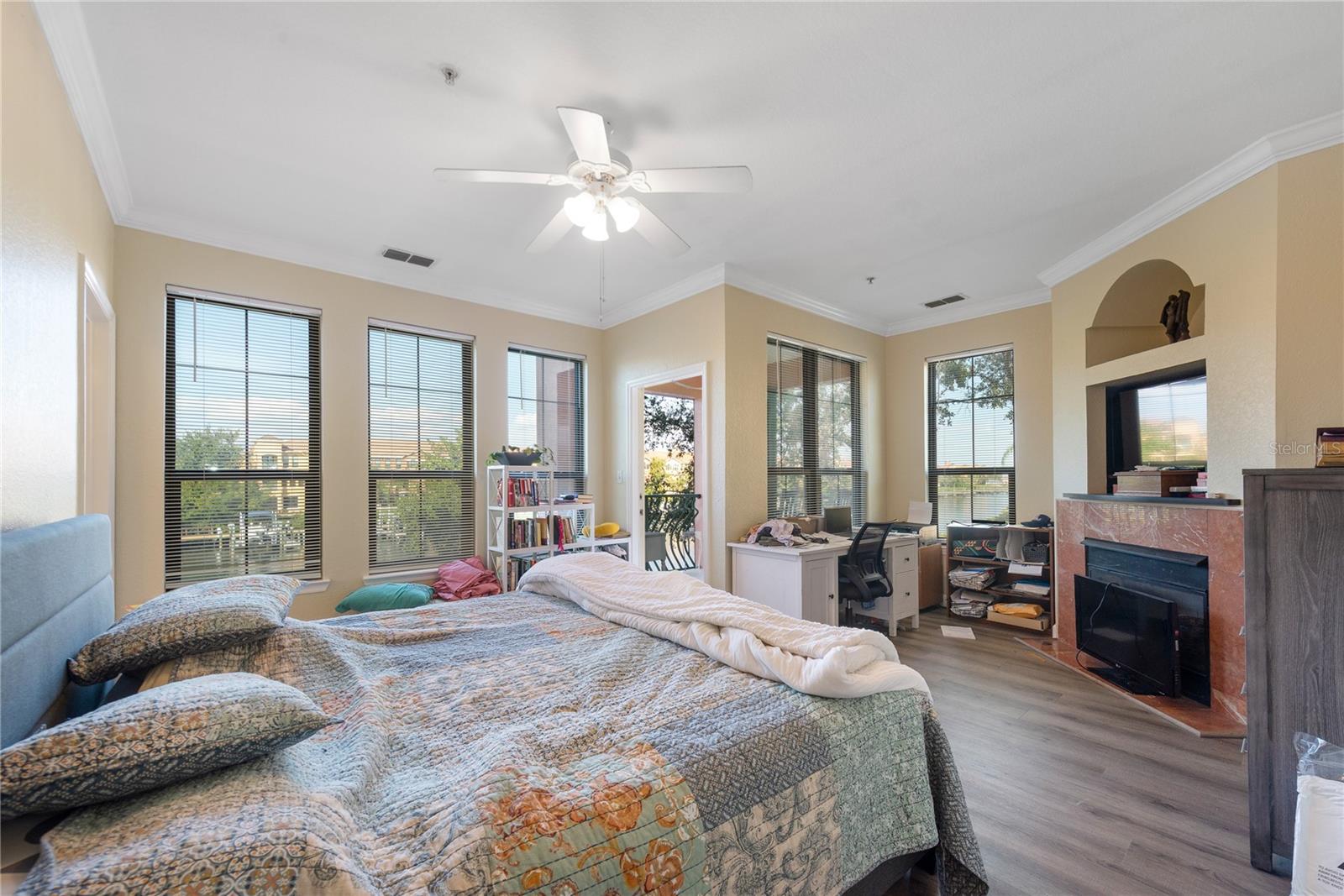 GRAND BELLAGIO AT BAYWATCH CONDO THE - Residential