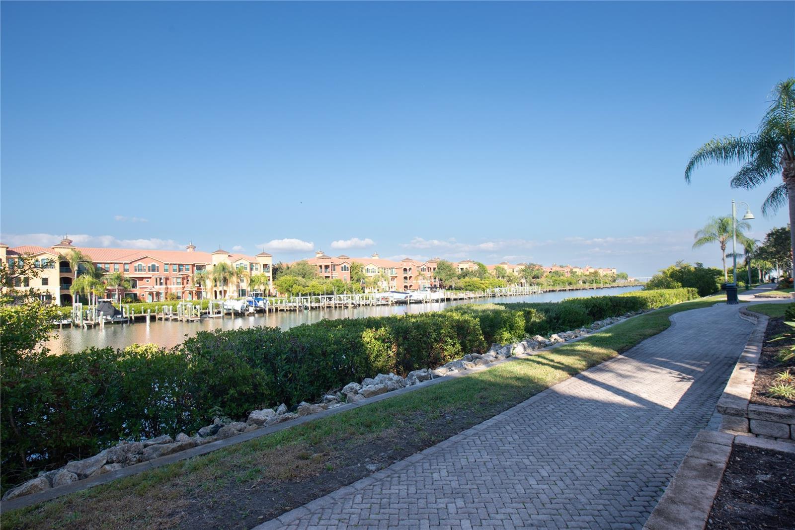 GRAND BELLAGIO AT BAYWATCH CONDO THE - Residential