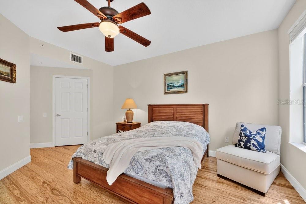 COACHMAN RESERVE CONDO - Residential