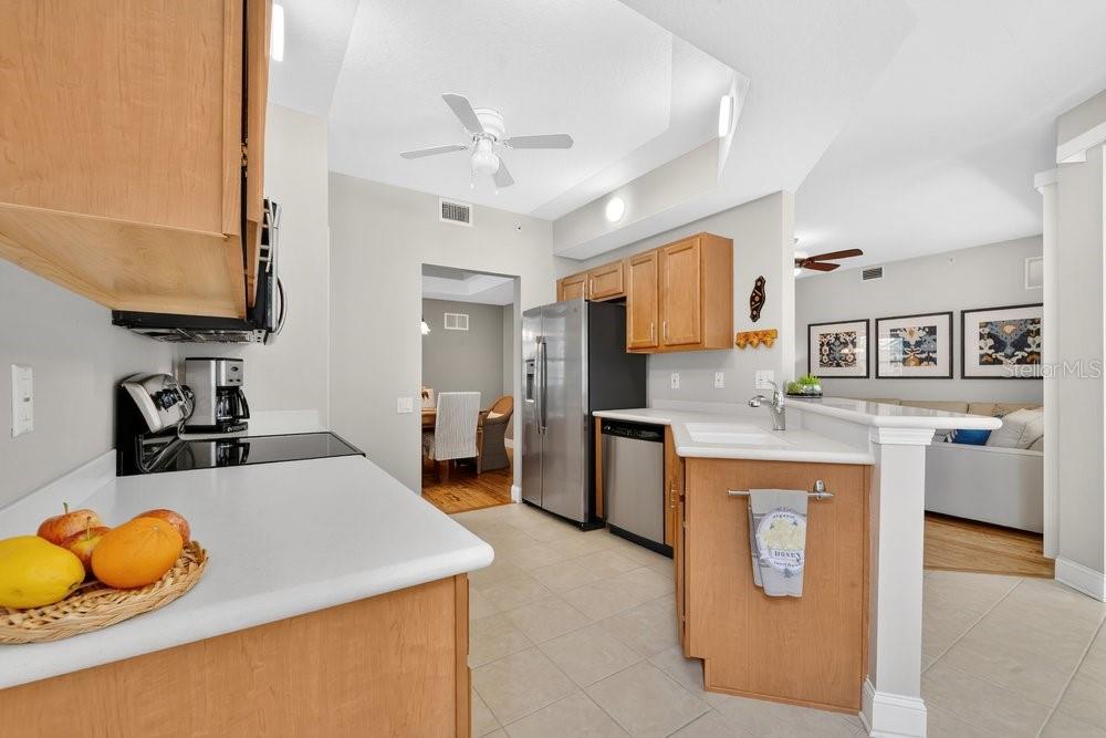 COACHMAN RESERVE CONDO - Residential