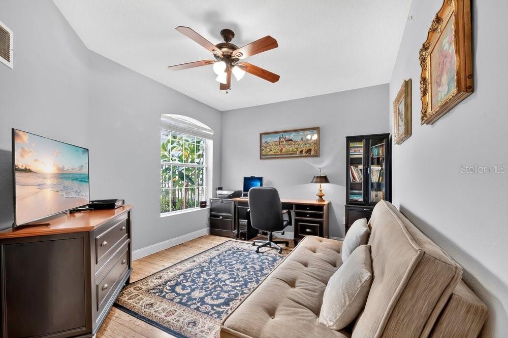 COACHMAN RESERVE CONDO - Residential