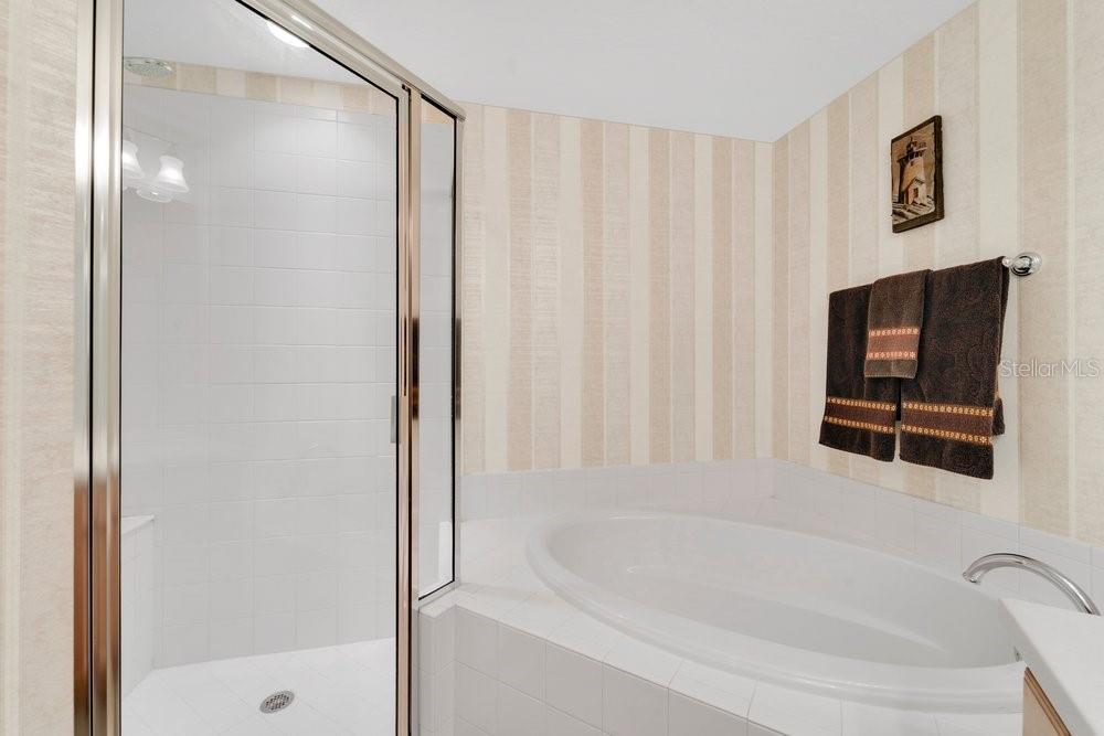 COACHMAN RESERVE CONDO - Residential