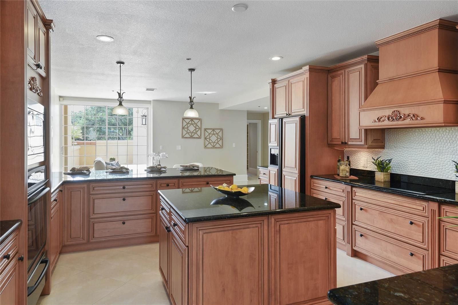 RENAISSANCE AT LAKE IVANHOE CONDO - Residential