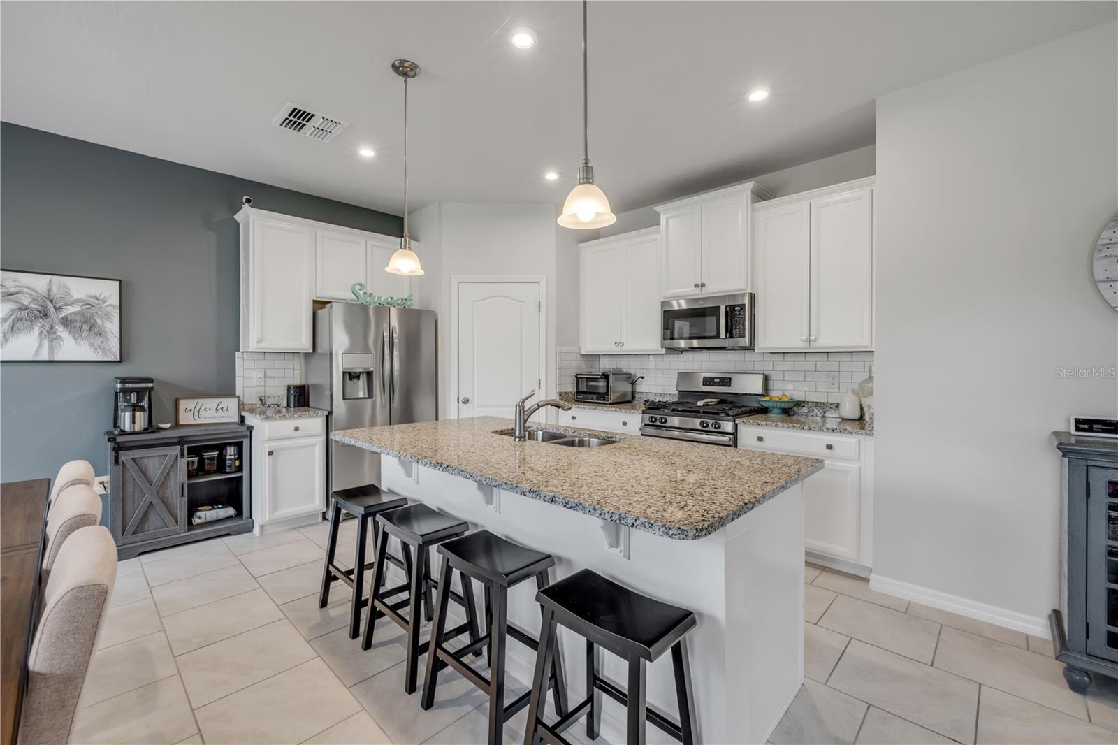 VICTORIA TRLS NORTHWEST 7 PH 2 - Residential