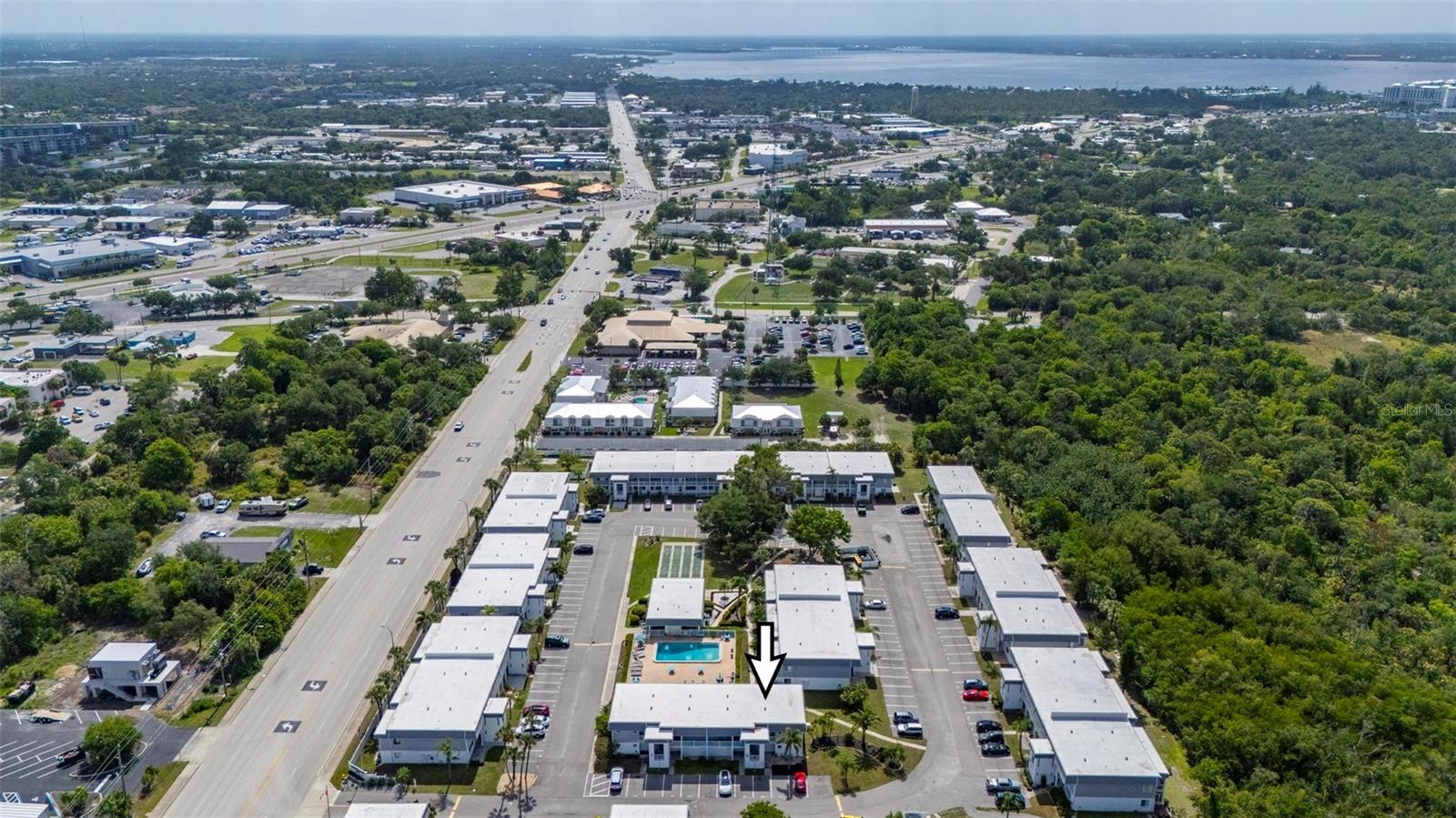 EDGEWATER VILLAGE BLDG E - Residential