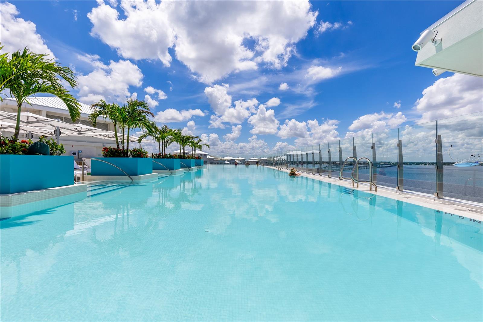 EDGEWATER VILLAGE BLDG E - Residential