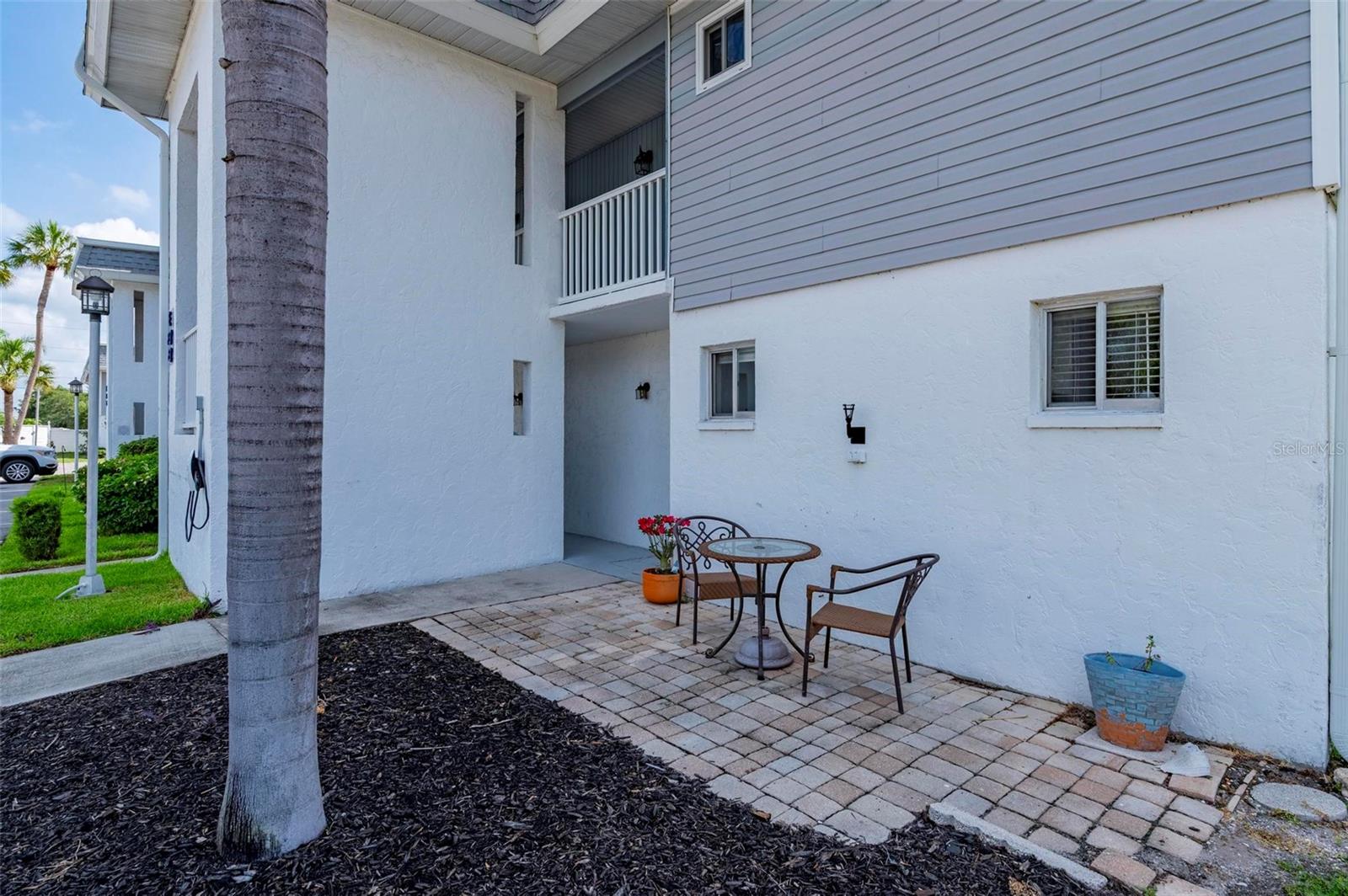 EDGEWATER VILLAGE BLDG E - Residential