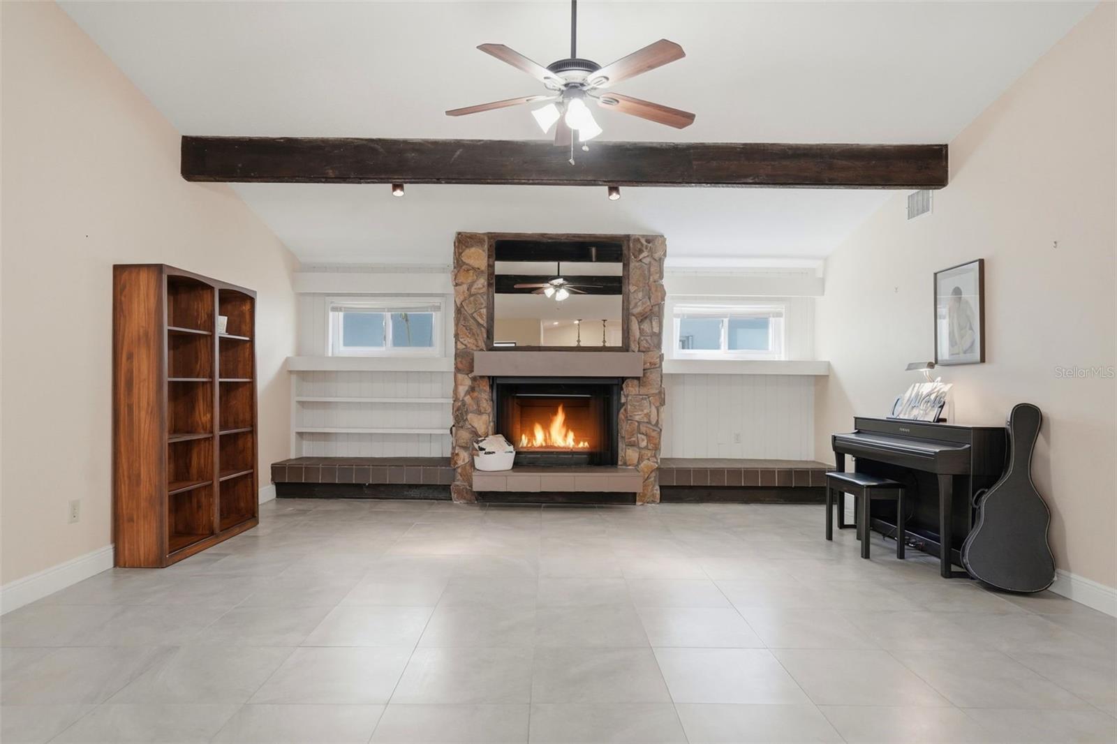 NORTH BAY HILLS - Residential