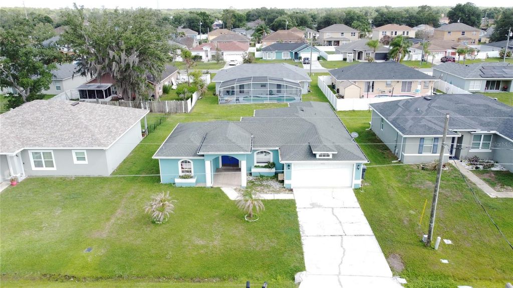 Photo of 413 Flamingo Ct, Poinciana, FL 34759 (MLS # S5150843)