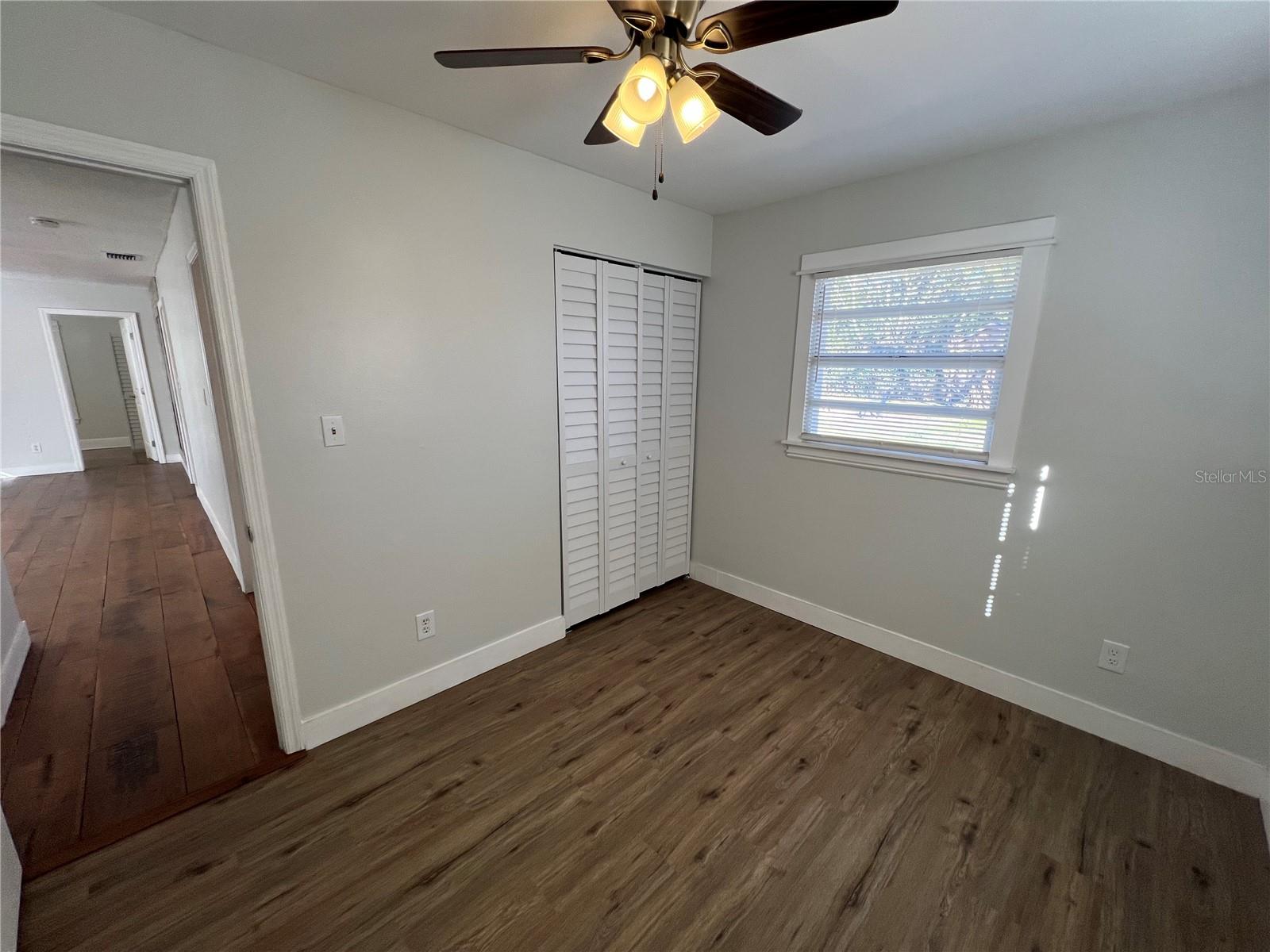 WEKIWA MANOR SEC 01 - Residential