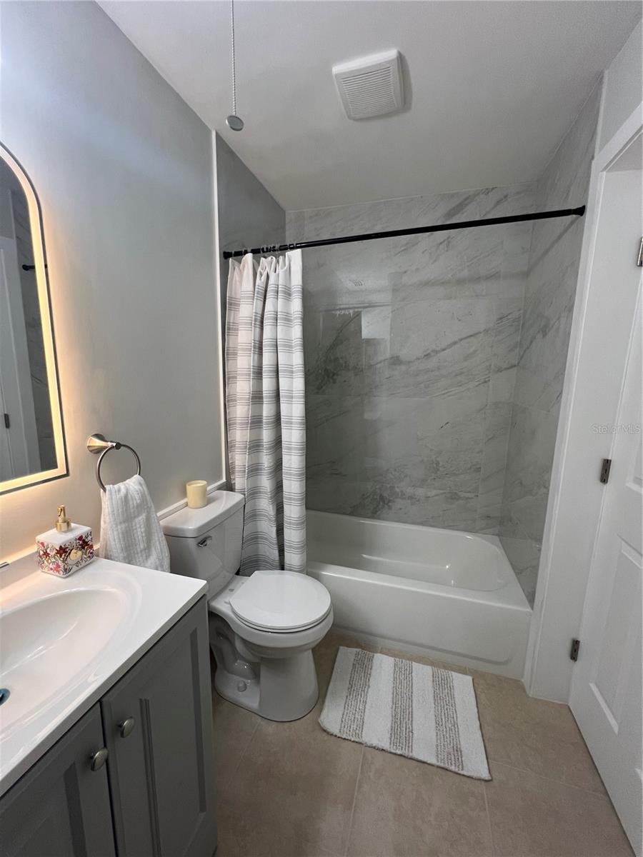 WEKIWA MANOR SEC 01 - Residential