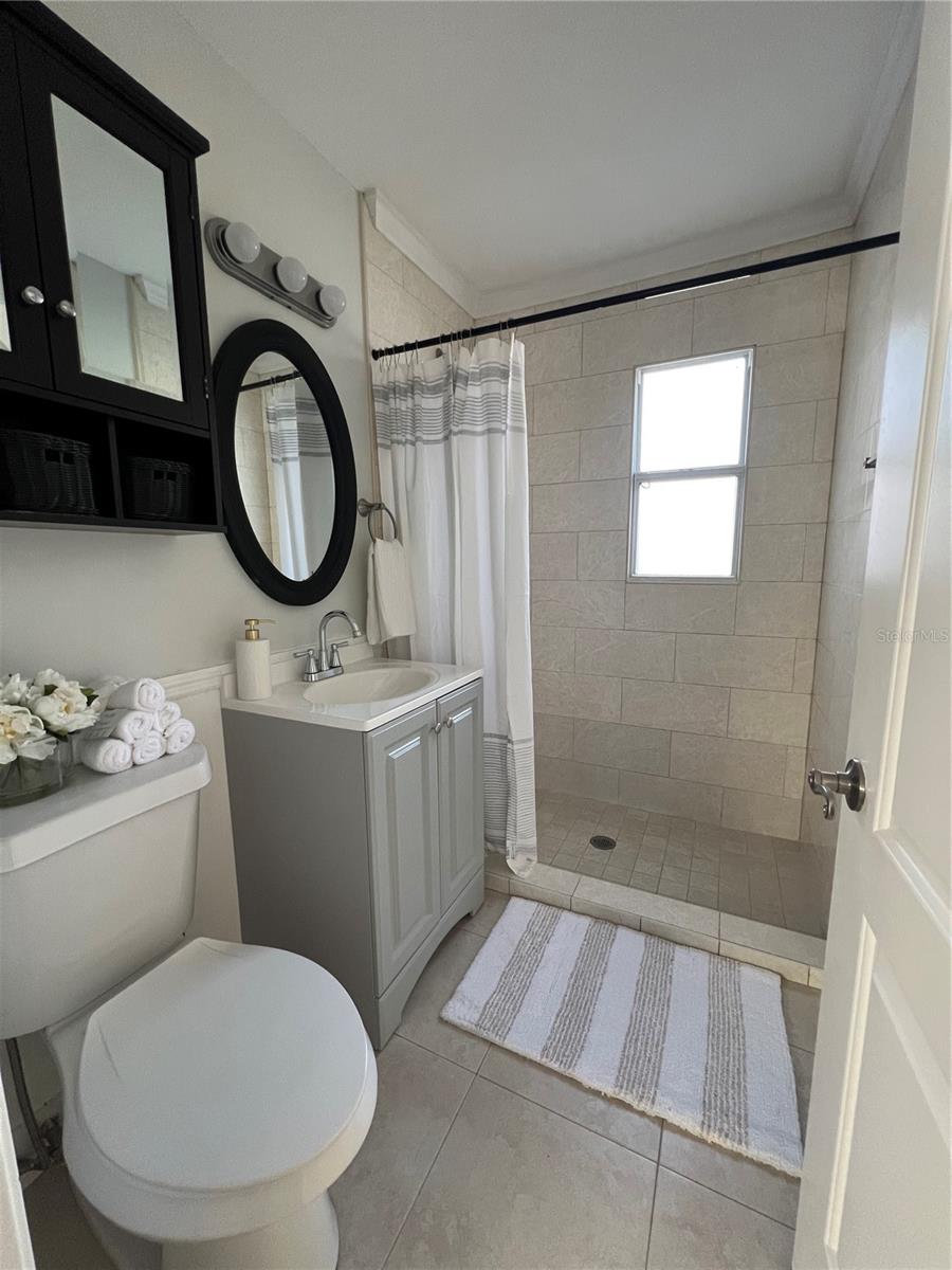 WEKIWA MANOR SEC 01 - Residential