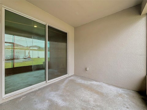Tiny photo for 860 Carmillion Ct, Groveland, FL 34736 (MLS # G5119634)