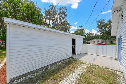 A home in ZEPHYRHILLS