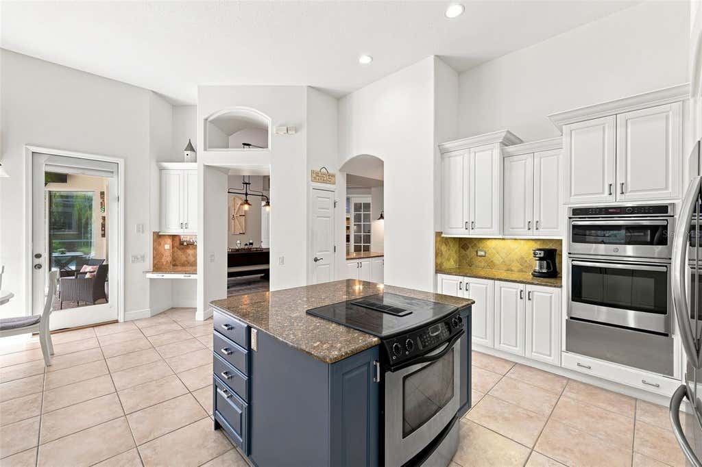 Photo of 5091 Jasmine Way, Palm Harbor, FL 34685 (MLS # TB8539182)