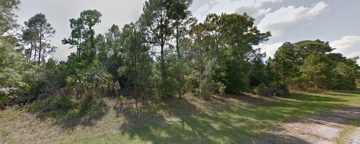 Don't miss your chance to own one of the largest parcels in the area with sought-after AC-6 zoning, offering incredible flexibility to build a single-family home, multi-family residence, or a wide range of commercial businesses. Whether you're an investor, developer, or business owner, this property offers endless potential.
? Zoned Multi-Use (AC-6) – Build residential or approved commercial
? Just over 1 acre – A rare find in this high-growth area
? Not in a flood zone or Scrub Jay area
? City of North Port zoning approved business list available (See attachments)
? Ideal for live/work development, professional offices, or income properties
Located in the thriving City of North Port, you’ll enjoy easy access to:
North Port Aquatic Center (Water Park)
Atlanta Braves Spring Training Stadium
World-class fishing, beaches, public parks, shopping, and dining
This unique lot is priced to move and primed for development. Be sure to check out the attached video for more insight—and don’t wait!
Call today to learn more or schedule a showing.