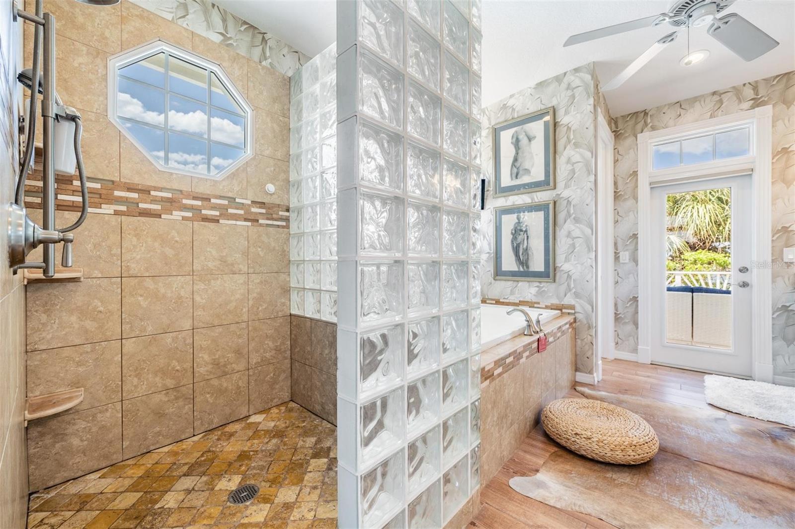 BRIGHTWATER BEACH ESTATES 1ST ADD - Residential