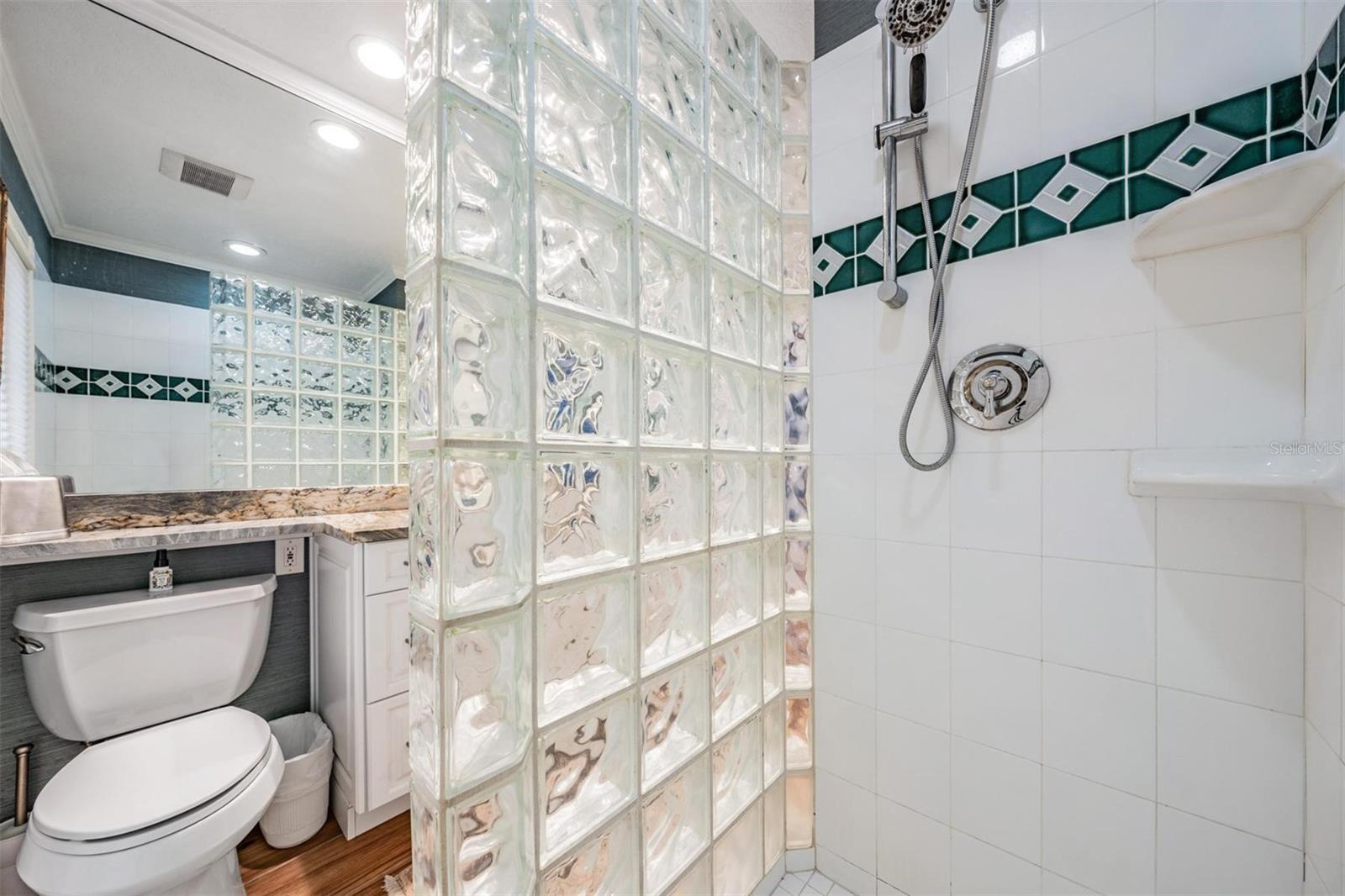 BRIGHTWATER BEACH ESTATES 1ST ADD - Residential