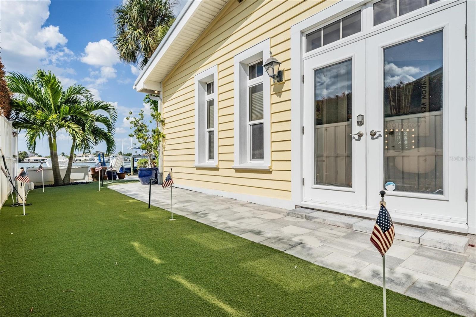 BRIGHTWATER BEACH ESTATES 1ST ADD - Residential