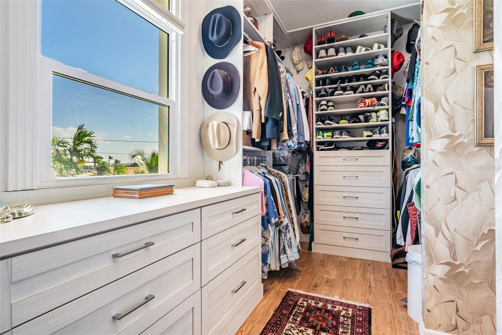 BRIGHTWATER BEACH ESTATES 1ST ADD - Residential