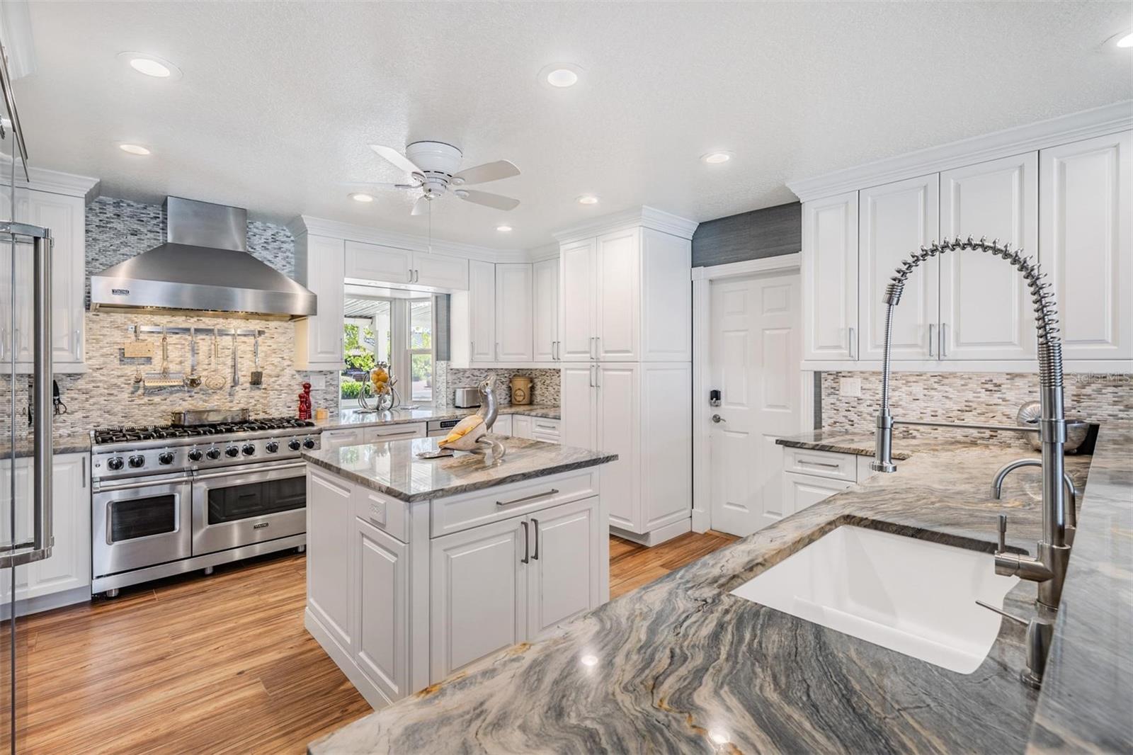 BRIGHTWATER BEACH ESTATES 1ST ADD - Residential