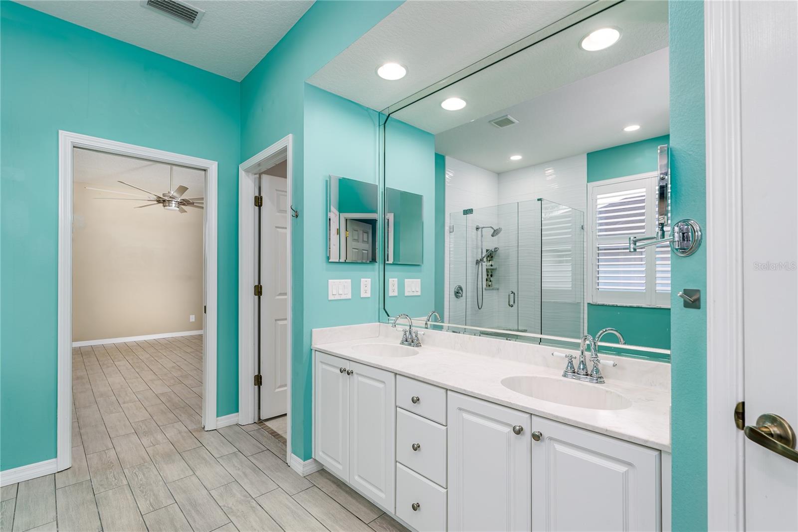 LAKESIDE PRESERVE - Residential